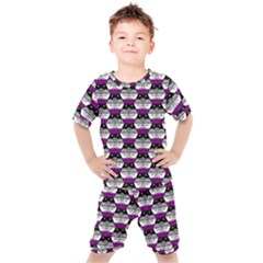 Hackers Town Void Mantis Hexagon Asexual Ace Pride Flag Kids  Tee And Shorts Set