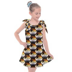 Hackers Town Void Mantis Hexagon Bear Pride Flag Kids  Tie Up Tunic Dress