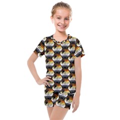 Hackers Town Void Mantis Hexagon Bear Pride Flag Kids  Mesh Tee and Shorts Set