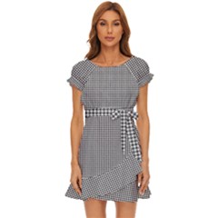 Soot Black And White Handpainted Houndstooth Check Watercolor Pattern Puff Sleeve Frill Dress