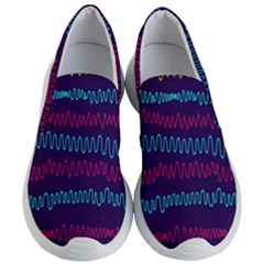 Waves Women s Lightweight Slip Ons