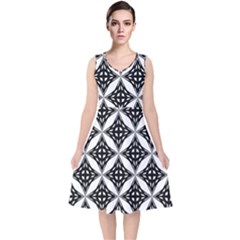 Pattern-black V-neck Midi Sleeveless Dress  by nateshop