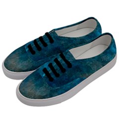 Background-abstrac Men s Classic Low Top Sneakers