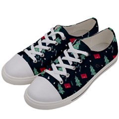 Christmas Pattern Design Men s Low Top Canvas Sneakers by artworkshop