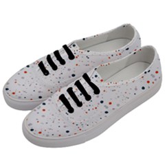 Background-round Spots Men s Classic Low Top Sneakers