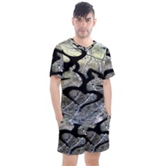 Black Love Browning Deer Camo Men s Mesh Tee And Shorts Set