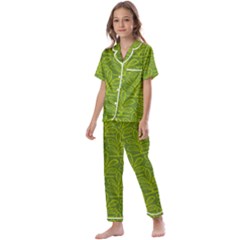 Oak Tree Nature Ongoing Pattern Kids  Satin Short Sleeve Pajamas Set