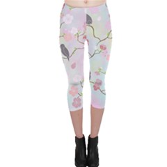 Bird Blossom Seamless Pattern Capri Leggings 