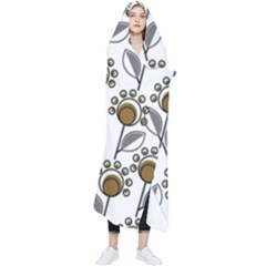 Daisy Minimalist Leaves Wearable Blanket by ConteMonfrey