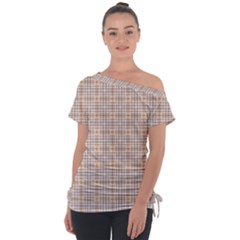 Portuguese Vibes - Brown and white geometric plaids Off Shoulder Tie-Up Tee