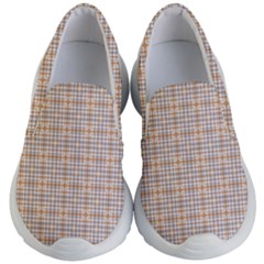 Portuguese Vibes - Brown and white geometric plaids Kids Lightweight Slip Ons