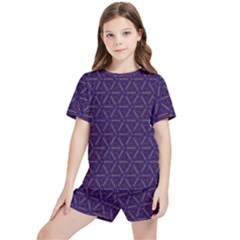 Background Pattern Texture Purple Kids  Tee And Sports Shorts Set by Wegoenart