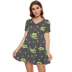 Green Vampire Mouth - Halloween Modern Decor Tiered Short Sleeve Babydoll Dress by ConteMonfrey