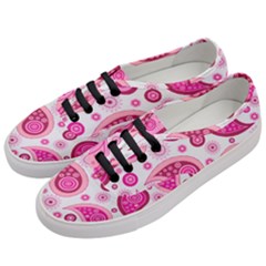 Paisley Women s Classic Low Top Sneakers