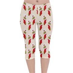 Christmas-background-christmas-stockings Velvet Capri Leggings 