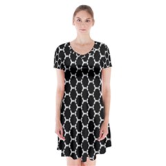 Abstract Beehive Black Short Sleeve V-neck Flare Dress by ConteMonfrey