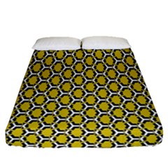 Abstract Beehive Yellow  Fitted Sheet (queen Size) by ConteMonfrey