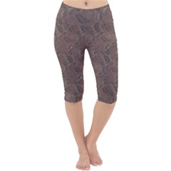 Batik-03 Lightweight Velour Cropped Yoga Leggings by nateshop