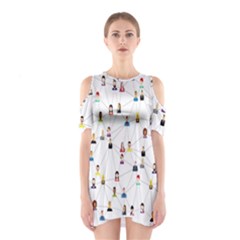 Social-media Shoulder Cutout One Piece Dress by nateshop