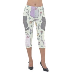 Funny Cartoon Cats Seamless Pattern Lightweight Velour Capri Leggings 