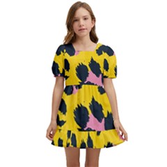 Leopard-print-seamless-pattern Kids  Short Sleeve Dolly Dress