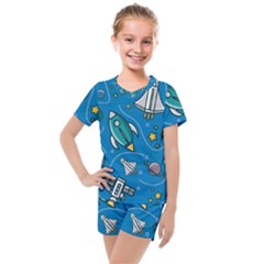 Rocket Ship Space Seamless Pattern Kids  Mesh Tee And Shorts Set