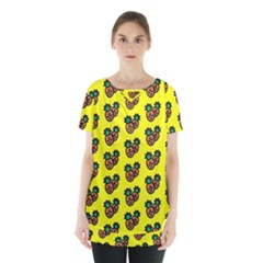 Yellow Background Pineapples Skirt Hem Sports Top by ConteMonfrey