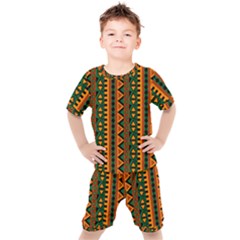 African Pattern Texture Kids  Tee And Shorts Set by Ravend