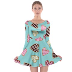 Seamless-pattern-with-heart-shaped-cookies-with-sugar-icing Long Sleeve Skater Dress by Wegoenart