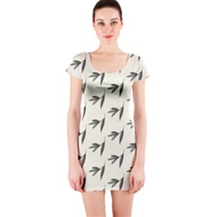Minimalist Fall Of Leaves Short Sleeve Bodycon Dress by ConteMonfrey