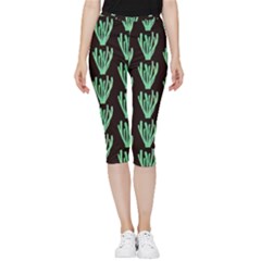 Watercolor Seaweed Black Inside Out Lightweight Velour Capri Leggings 