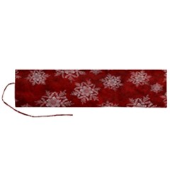 Snowflakes And Star Patternsred Snow Roll Up Canvas Pencil Holder (l)