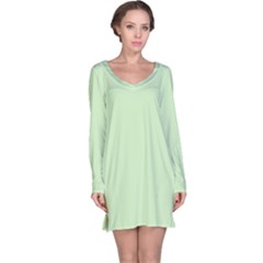 Color Tea Green Long Sleeve Nightdress by Kultjers