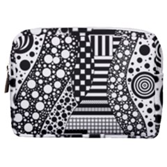 Black And White Make Up Pouch (medium)