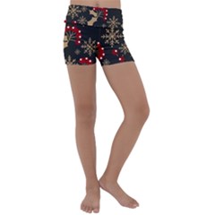 Christmas Pattern With Snowflakes Berries Kids  Lightweight Velour Yoga Shorts by Uceng