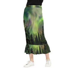 Aurora Borealis In Sky Over Forest Maxi Fishtail Chiffon Skirt
