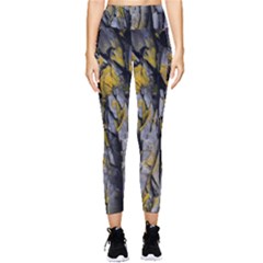 Rock Wall Crevices  Pocket Leggings 