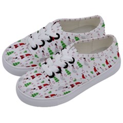 Santa Claus Snowman Christmas  Kids  Classic Low Top Sneakers by artworkshop