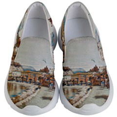 Birds And People On Lake Garda Kids Lightweight Slip Ons by ConteMonfrey