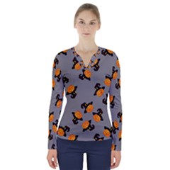 Pumpkin Heads With Hat Gray V-neck Long Sleeve Top by TetiBright