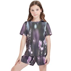 Purple Flower Pattern Kids  Tee And Sports Shorts Set