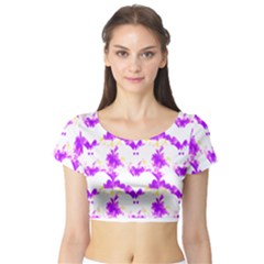 Bats Pattern T- Shirt White Bats And Bows Pink Yellow T- Shirt Short Sleeve Crop Top by maxcute