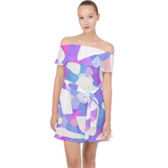 Silhouette Design T- Shirt Silhouette Design Abstract Maze Geometric Abstract Colours T- Shirt Off Shoulder Chiffon Dress