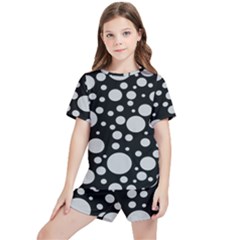 Black Circle Pattern Kids  Tee And Sports Shorts Set by artworkshop