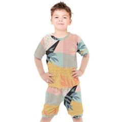 Leaves Pattern Design Colorful Decorative Texture Kids  Tee And Shorts Set