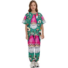 Mojo Chanterelle Glamour Kids  Tee And Pants Sports Set