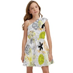 Doodle Flowers Hand Drawing Pattern Kids  One Shoulder Party Dress