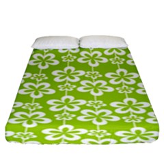 Lime Green Flowers Pattern Fitted Sheet (king Size) by GardenOfOphir
