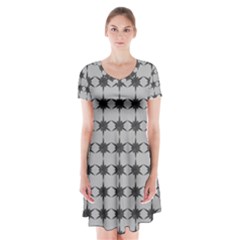 Pattern 138 Short Sleeve V-neck Flare Dress by GardenOfOphir