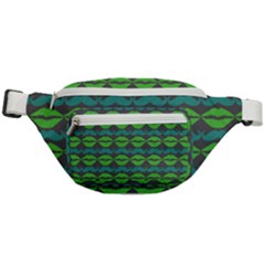 Pattern 179 Fanny Pack by GardenOfOphir